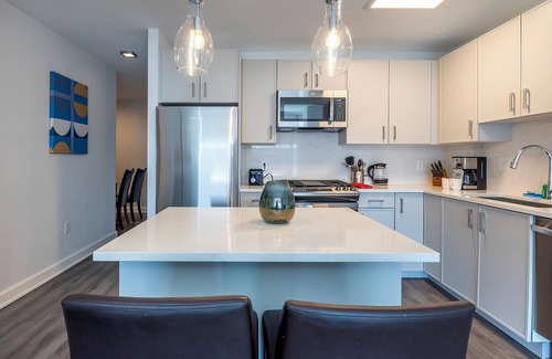 Downtown Apartment | Luxury Apt Near Downtown