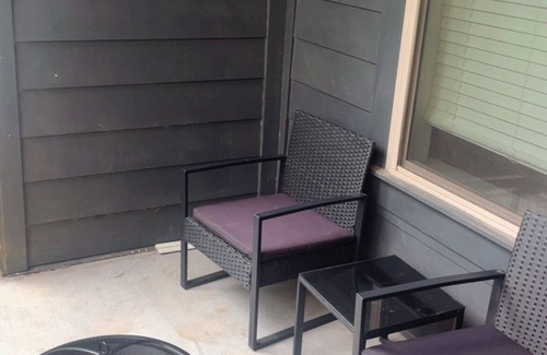 North Buckhead Apartment | Luxury Apt with Balcony in Buckhead!
