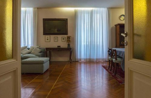 Rione XIV Borgo Apartment | Luxury Art Atelier Apartment