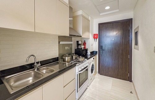 Dubai Apartment | Luxury Awaits at upgraded studio with Golf Course views