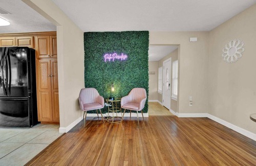 Lynn Haven House | Luxury Bathroom Home with Game Room 25 Mins to PCB
