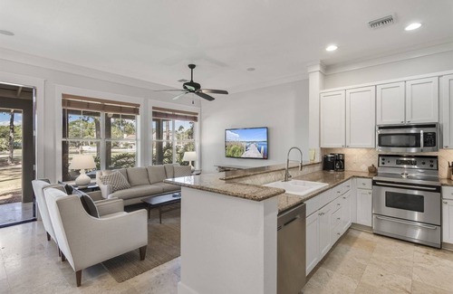 Sandestin Villa | Luxury Bayside Sandestin, Beach Access, Golf Cart