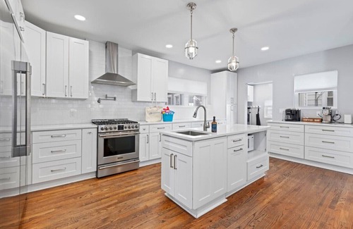 Ventnor City House | Luxury Beach Block Home w/Ocean Views - Sleeps 20