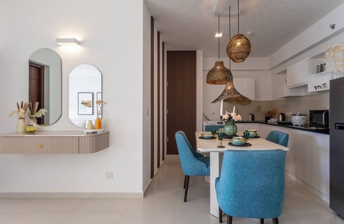 Uswetakeiyawa Condo | Luxury Beach front Apartment - Stunning Views - Sheki Sands