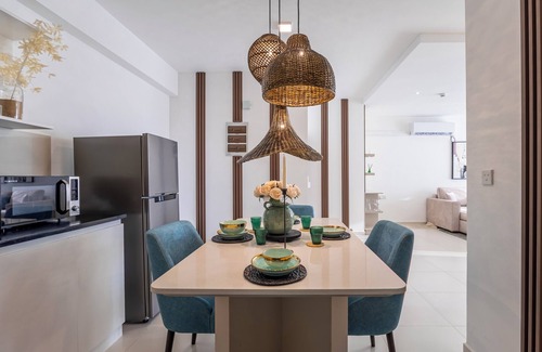 Uswetakeiyawa Condo | Luxury Beach front Apartment - Stunning Views - Sheki Sands