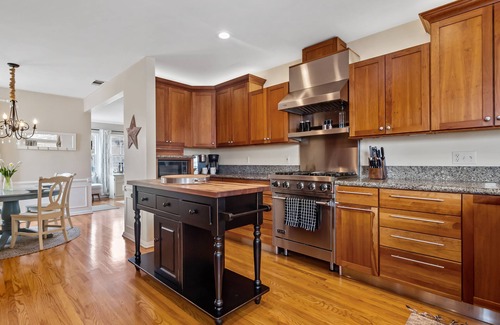 Sunset Cliffs House | Luxury Beach Home One Block from Ocean w/Spa, WiFi, & Gorgeous Outdoor Space!