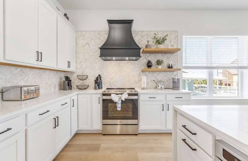 Long Bay Estates House | Luxury Beach House w/Access to Remote Beach