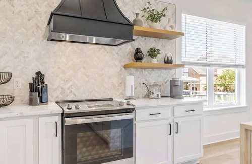 Long Bay Estates House | Luxury Beach House w/Access to Remote Beach