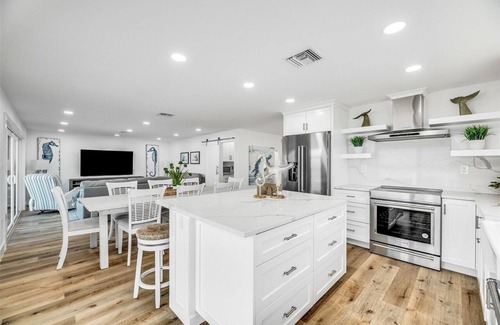 Cocoa Beach House | LUXURY BEACH HOUSE - NEW! Beach front, rocket launch views, pool, & hot tub