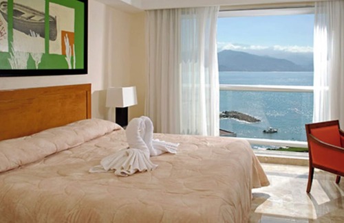 Playa Diamante Resort | Luxury Beach Resort Master Room/Studio Mayan Palace at Vidanta, 2 Adults +2Kids