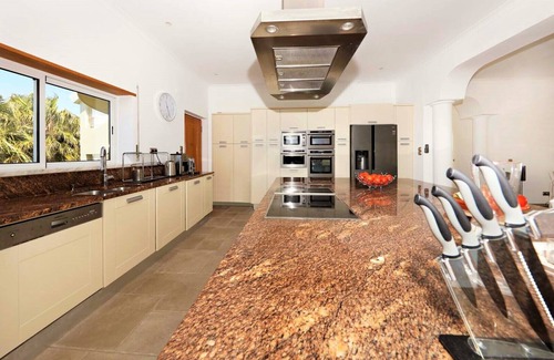 Meia Praia Apartment | Luxury beach penthouse with best views in Lagos and lots of space