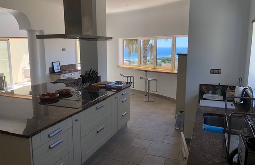 Meia Praia Apartment | Luxury beach penthouse with best views in Lagos and lots of space