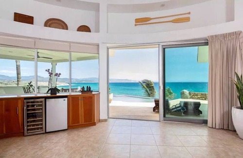 Buenavista House | Luxury Beachfront Gem ~ Panoramic Sea Views ~ Heated Pool