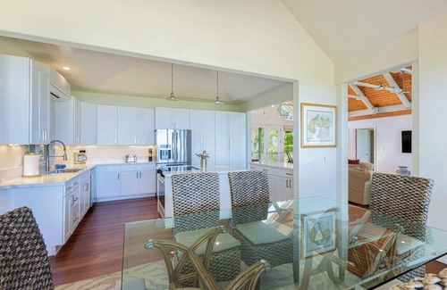 Wainiha House | Luxury Beachfront Home in Haena
