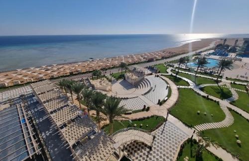 Sahl Hasheeh Apartment | luxury Beachfront Studio- Foreign Nationals Only