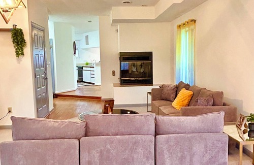 Buckroe Beach House | Luxury by the Bay: 2-bedroom Beach House Hampton
