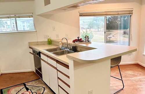 Buckroe Beach House | Luxury by the Bay: 2-bedroom Beach House Hampton