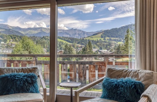 Megeve Ski Chalet | LUXURY CHALET CLOSE TO THE VILLAGE