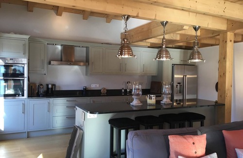 Montriond Ski Chalet | Luxury chalet, fast access to Avoriaz slopes, 7 mins walk to Morzine center