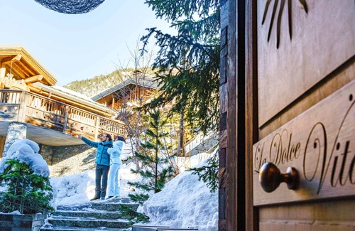 Courchevel Ski Chalet | Luxury Chalet in Courchevel with Views and Spa