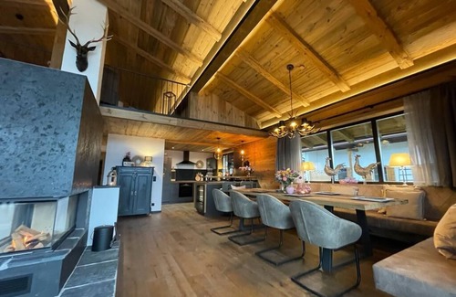 Entfelden Ski Chalet | Luxury Chalet in the Alps
