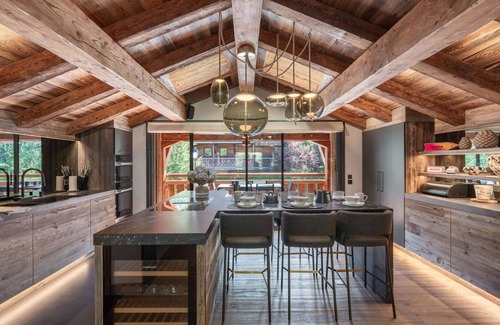 Megeve Ski Chalet | Luxury Chalet with Pool, Sauna, Gym and Cinema