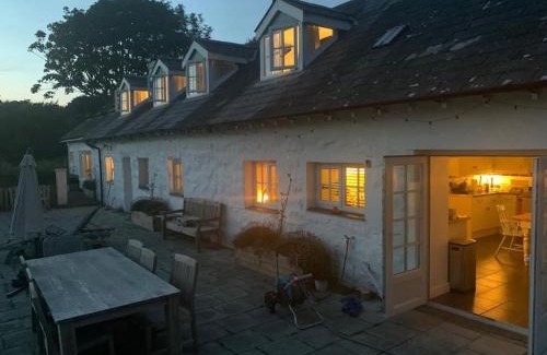 Rhyd-y-clafdy Villa | Luxury coast house, with views of Nefyn bay