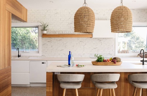 Lennox Head House | Luxury Coastal Retreat Near Boulders Beach.Winter Escape Special - Your Ultimate Getaway Awaits!