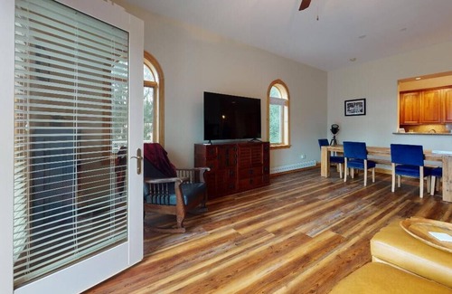 Angel Fire Condo | Luxury Condo | Close to Lifts | The Grande 117
