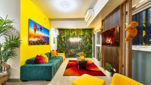 Barangay 76 Apartment | Luxury Condo Ocean View 1,2,3, & 4 Bedrooms Infinity Pool Gym Spa Next to Okada Solaire MOA NAIA Airport