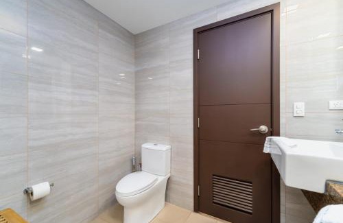 Barangay 76 Apartment | Luxury Condo Ocean View 1,2,3, & 4 Bedrooms Infinity Pool Gym Spa Next to Okada Solaire MOA NAIA Airport