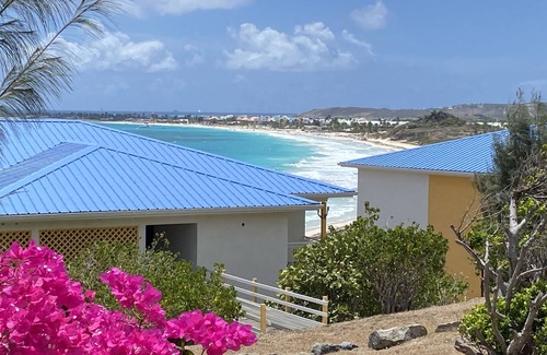 Orient Bay Apartment | Luxury condo Sea View Orient Beach