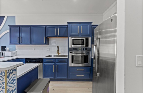 Atlantic Beach House | Luxury Condominium by the Beach Unit 204