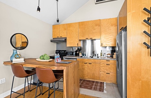 St. Louis County Condo | Luxury Condo w/Beach Access | Dragestil 723-3