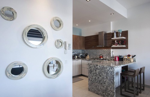 Emiliano Zapata Condo | LUXURY CONDOMINIUM THREE BLOCKS FROM THE BEACH.