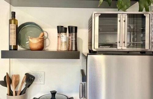 McKinleyville House | Luxury Container Under The Trees ~Soaking Tub~