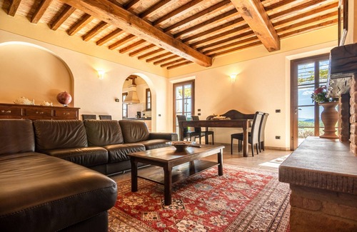 Peccioli House | LUXURY COTTAGE WITH POOL & BREATHTAKING VIEW - NEXT TO A GOLF COURSE (FRANTOIO)