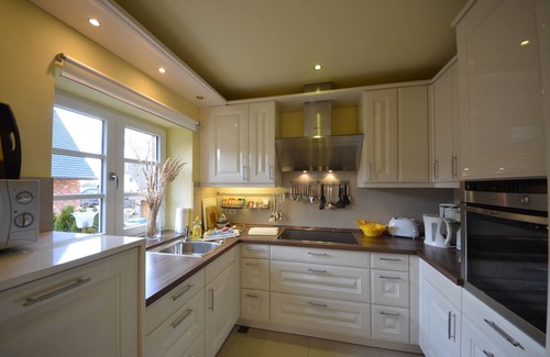Gager House | Luxury country house with fireplace, 4 baths and Sauna