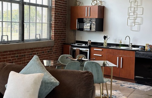 Downtown St. Louis Apartment | Luxury Cozy Loft Downtown STL