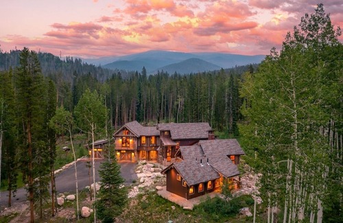 Granby House | Luxury Custom Home on 35 Acres
