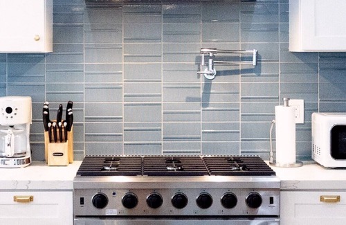 Clawson Villa | Luxury Designer Home with Hot Tub, Parking Garage Near San Francisco UC Berkeley