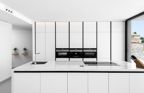 Salobrena Villa | Luxury designer villa with 6 bedrooms and 6 ensuite bathrooms