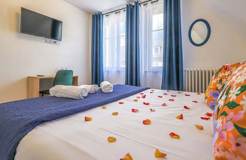 Montebourg Bed & Breakfast | Luxury detached house