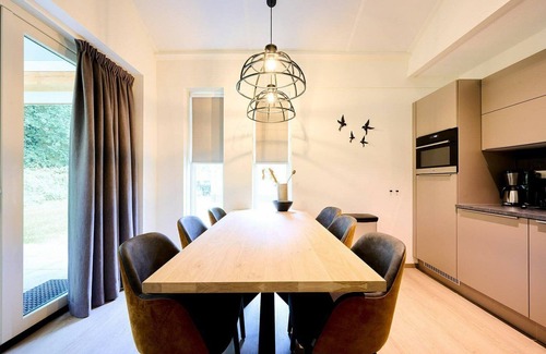 Municipality of Barneveld House | Luxury detached vacation villa for 6 with lovely spacious garden!
