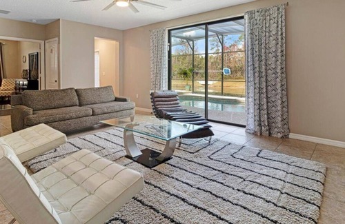 Thousand Oaks House | Luxury Disney Villa, 6 En Suite Bedrooms