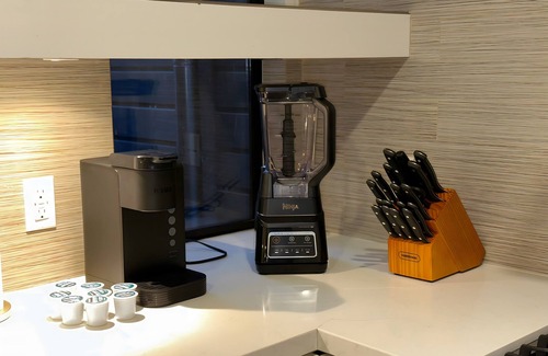Hayes Valley Apartment | Luxury Downtown Flat + Bbq + Lux Furniture