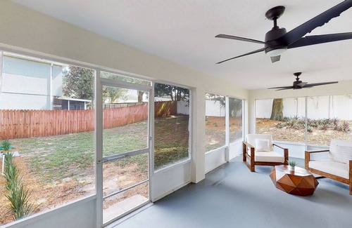 DeLand House | Luxury Dream Home Near Downtown