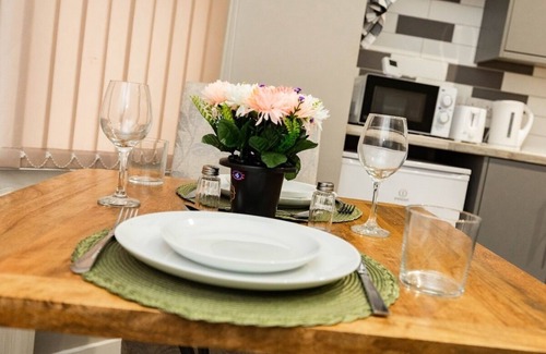 Wolverhampton Apartment | Luxury Entire Flat In Wolverhampton