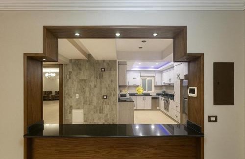 Maadi Apartment | Luxury Escape with Pool Access