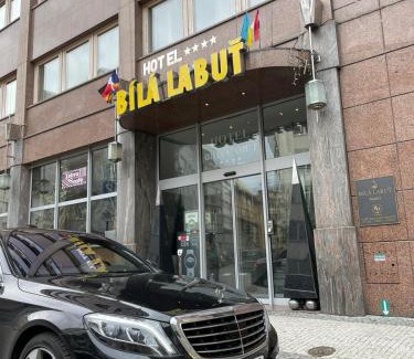 Petrska ctvrt Hotel | Luxury Family Hotel Bílá Labuť